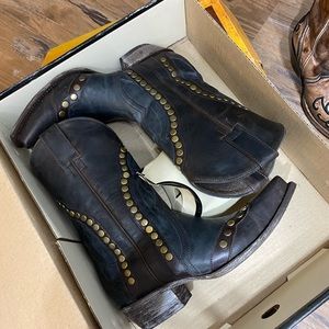 Idyllwind Studded Boots